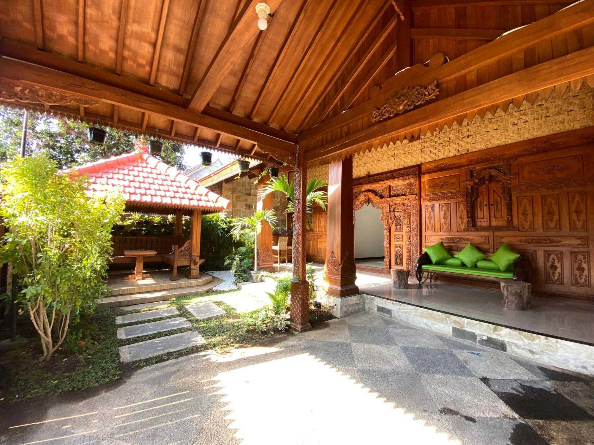 Hostel Revive By Snooze Banyuwangi  Exteriér fotografie